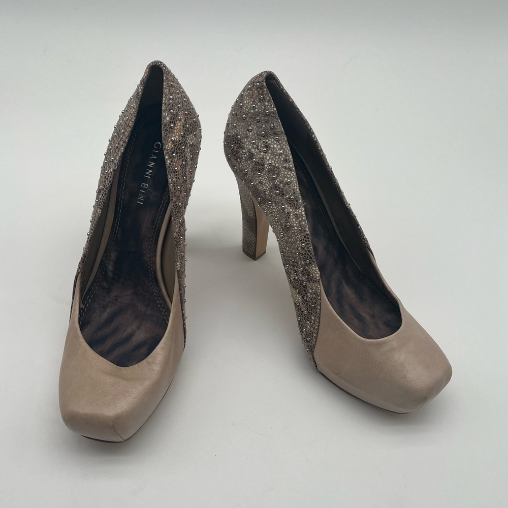 Gianni Bini Tan Sparkle Studded Square Toe High Heels Women Size 10 BLEMISH